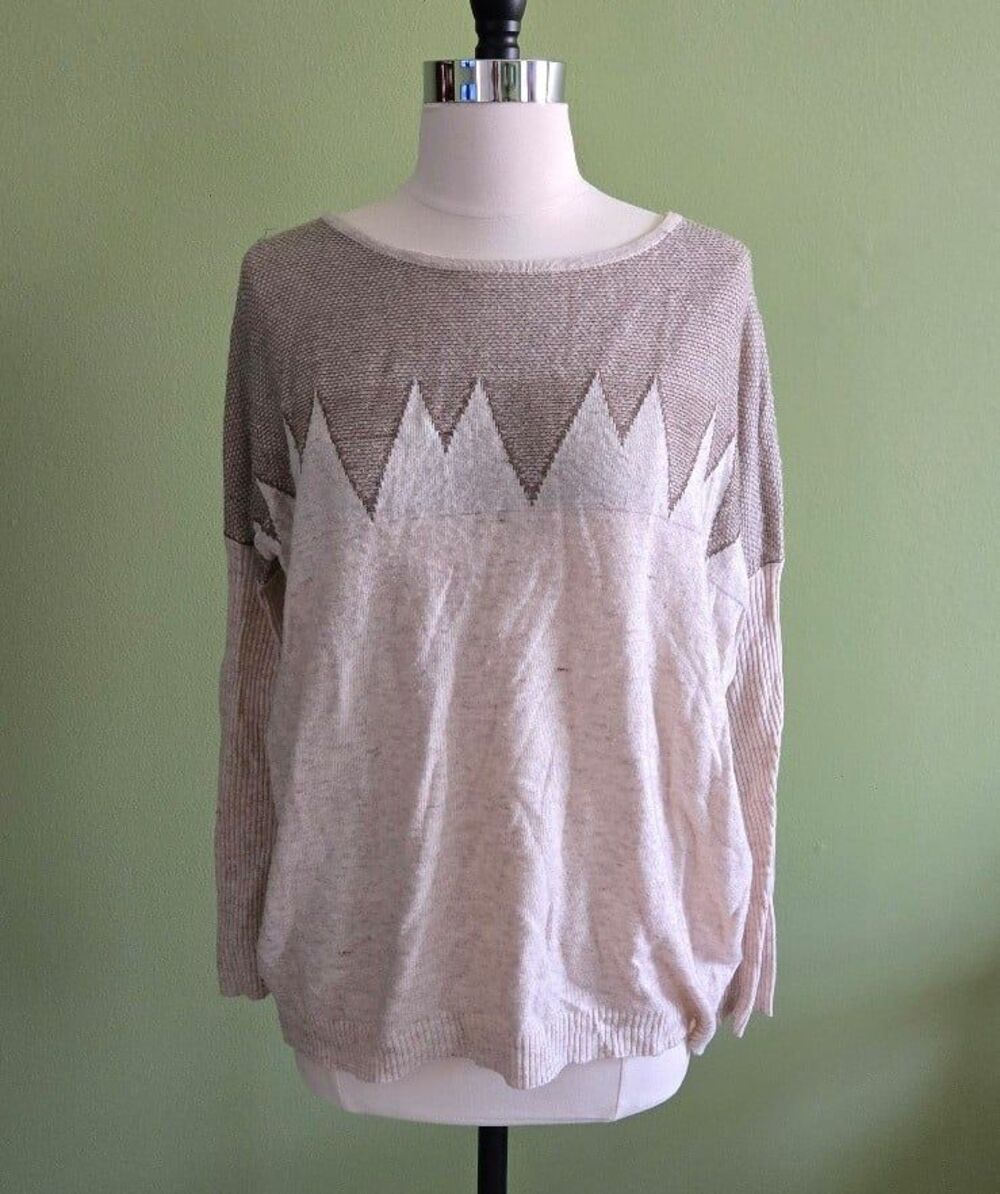 Arden B Crewneck Sweater Size Small